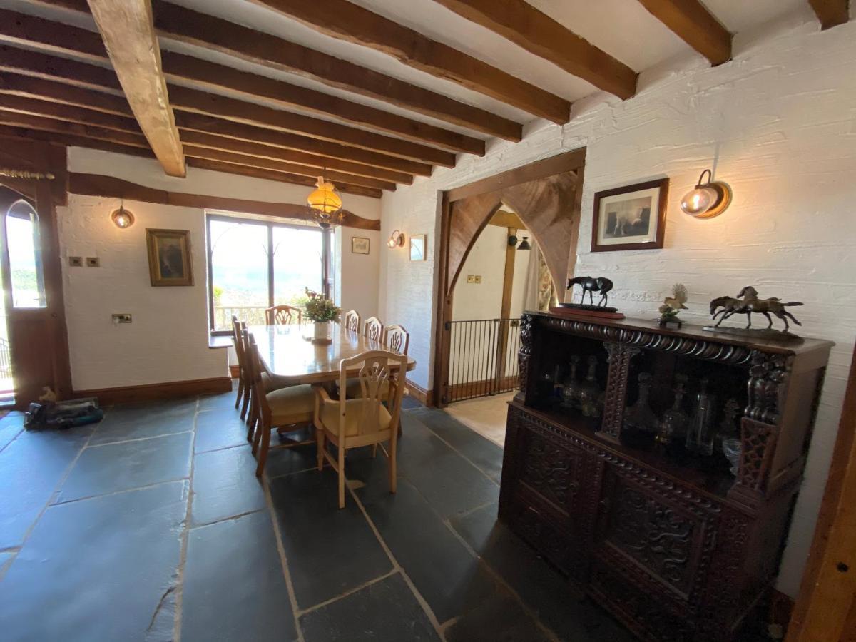 Beautiful Secluded Farmhouse With Hot Tub Barmouth Exterior foto