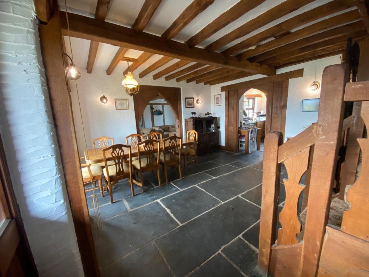 Beautiful Secluded Farmhouse With Hot Tub Barmouth Exterior foto